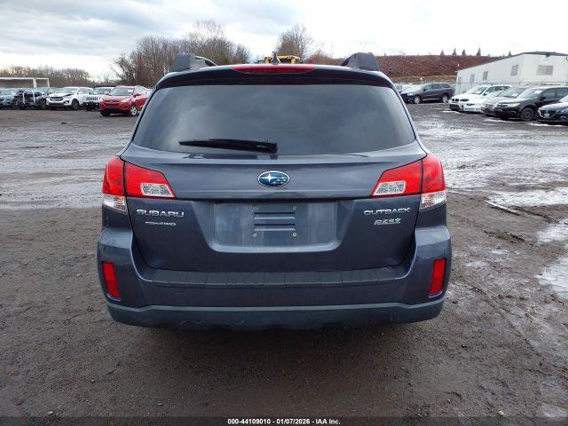 Subaru Outback 2.5i Premium Image 13