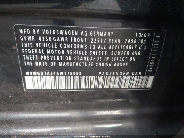 Volkswagen GTI 4-door Image 4