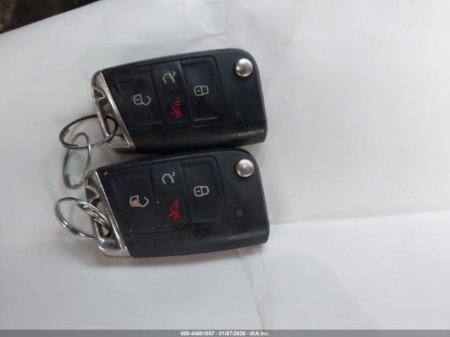 Volkswagen Golf Tdi Sel 4-door Image 14