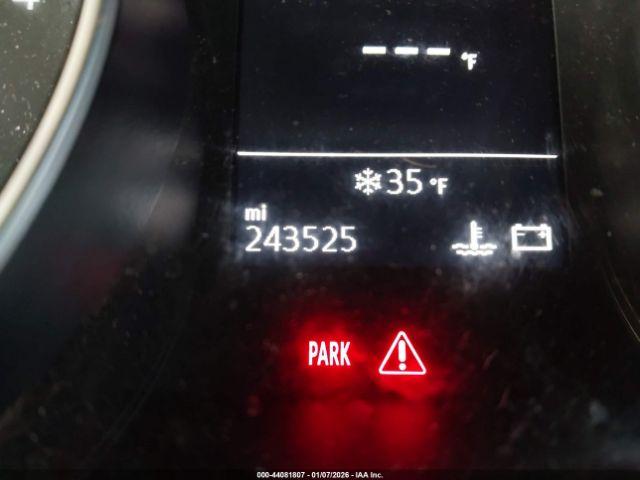 Volkswagen Golf Tdi Sel 4-door Image 8