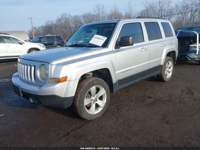 Jeep Patriot Latitude Image 6