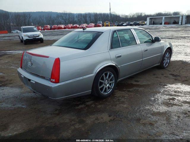 Cadillac DTS Performance Image 11