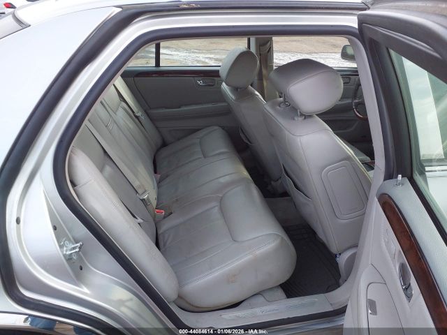 Cadillac DTS Performance Image 6