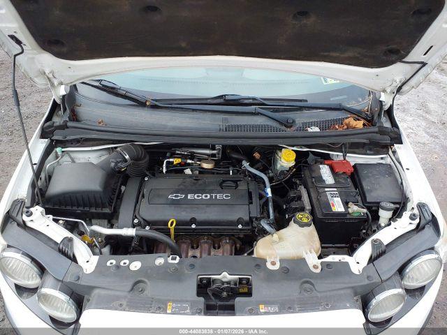 Chevrolet Sonic 2lt Image 9