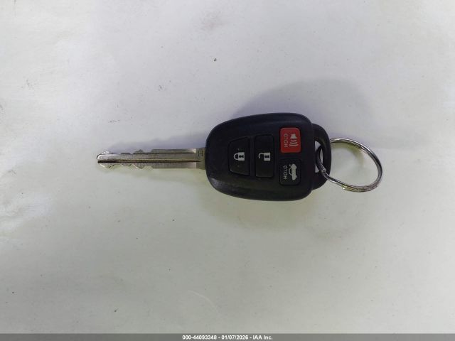 Toyota Corolla Le Plus Image 16