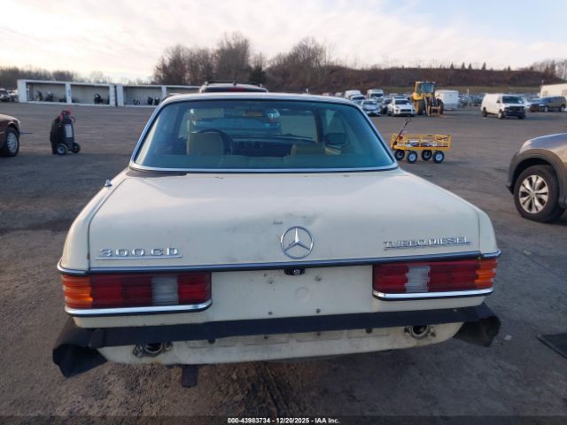 Mercedes-Benz 300 Cdt Image 7