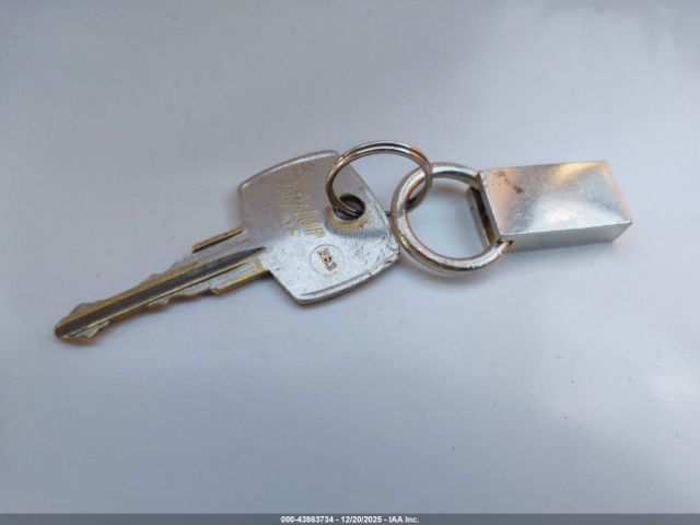 Mercedes-Benz 300 Cdt Image 8