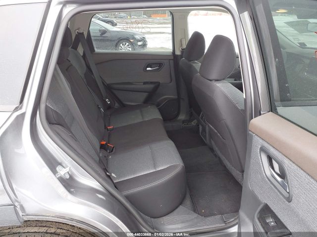 Nissan Rogue Sv Intelligent Awd Image 5