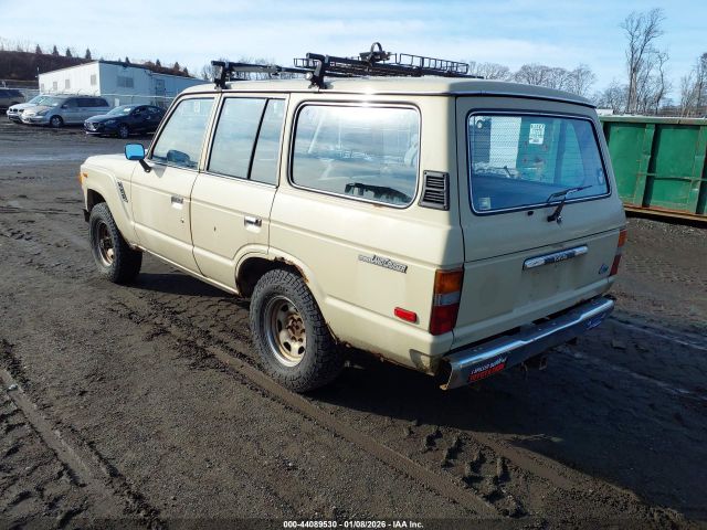 Toyota Land Cruiser Fj60 Image 3
