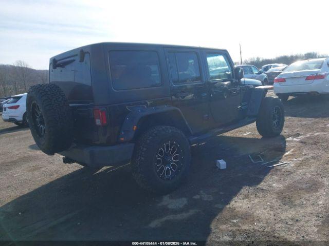 Jeep Wrangler Sport Image 11