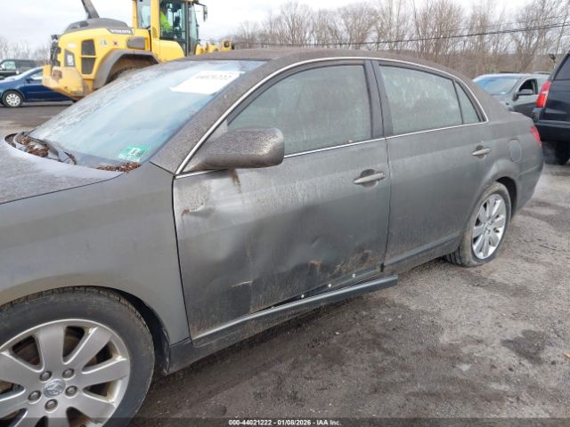 Toyota Avalon Xls Image 5