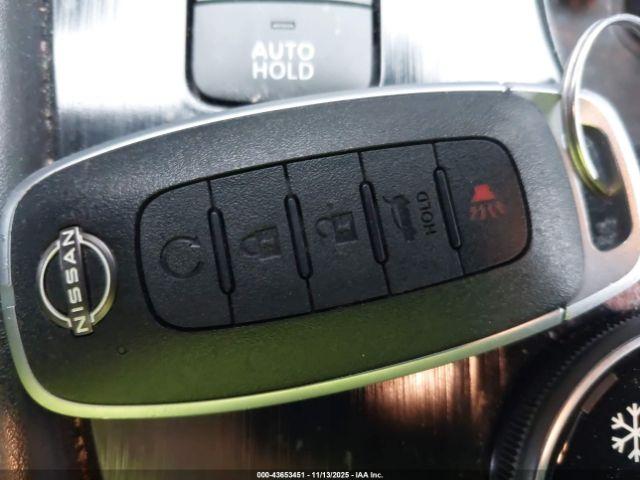 Nissan Rogue Sv Intelligent Awd Image 15