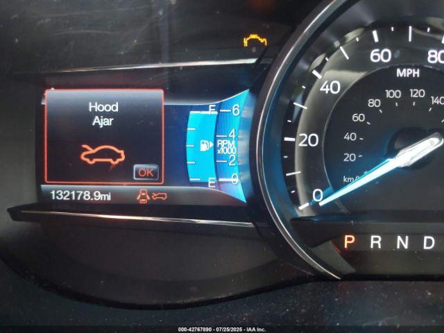 Ford Explorer Sport Image 16