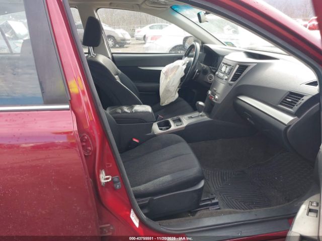 Subaru Legacy 2.5i Premium Image 8