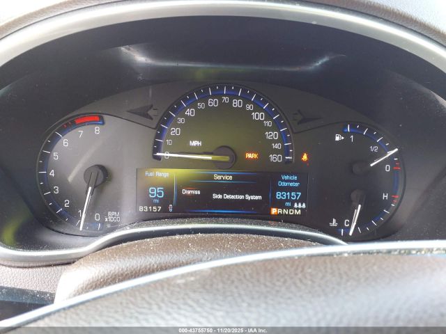 Cadillac SRX Luxury Collection Image 11