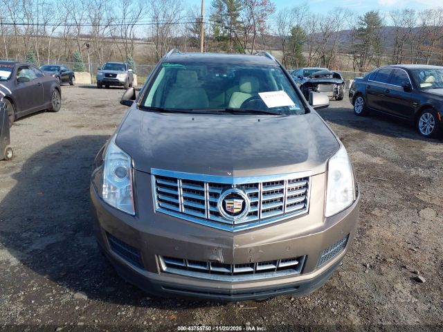 Cadillac SRX Luxury Collection Image 16