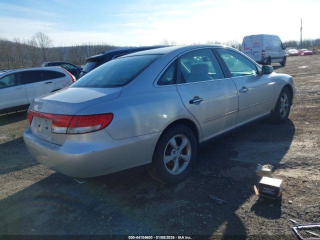 Hyundai Azera Image 11