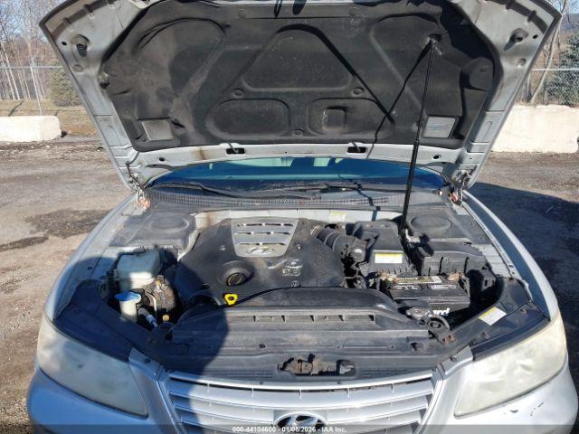 Hyundai Azera Image 2