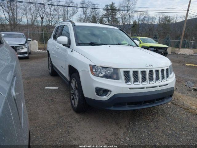  Salvage Jeep Compass