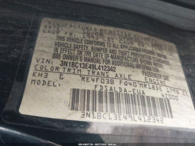 Nissan Versa 1.8s Image 10